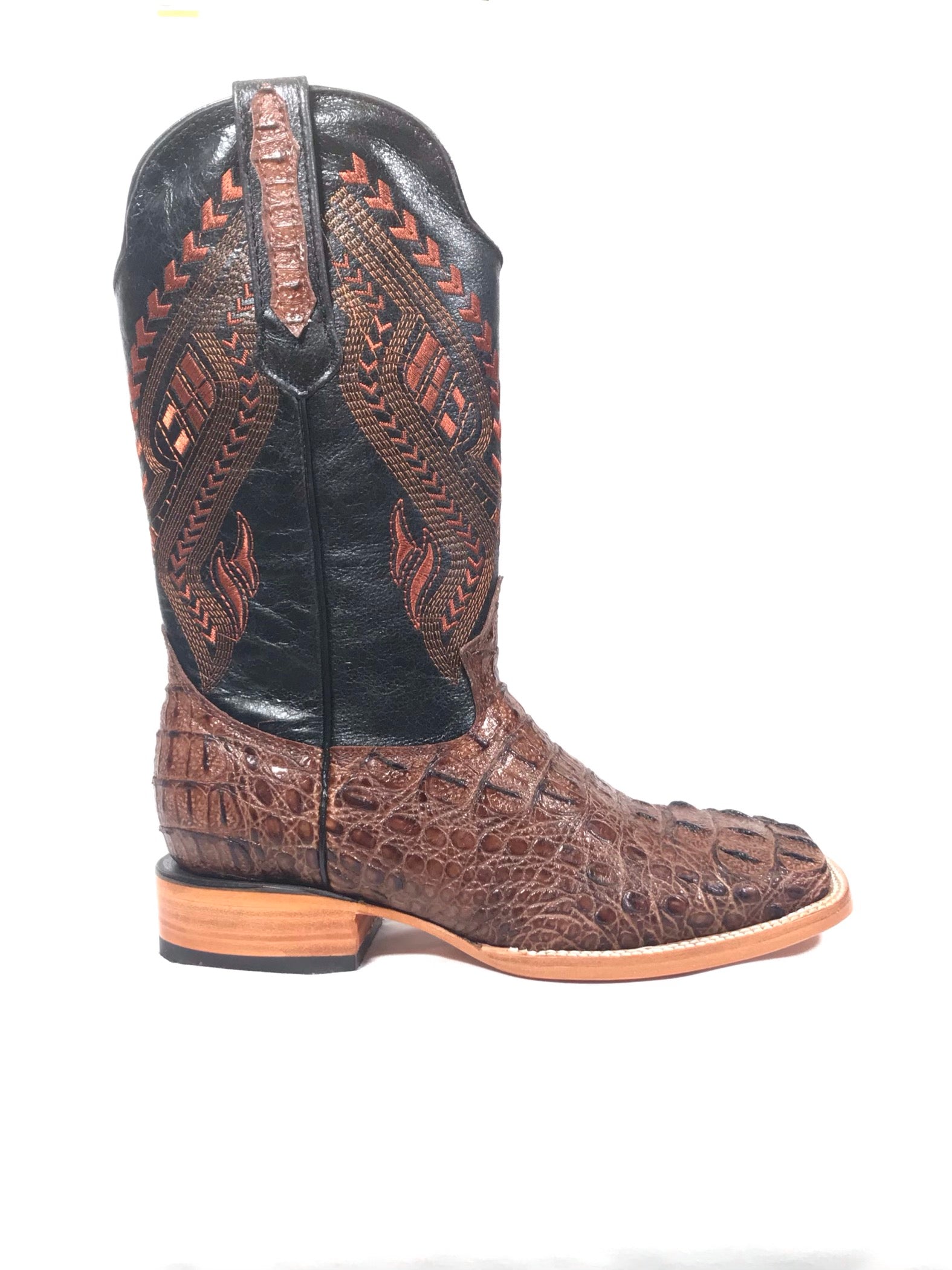 Botas de hombre coñac con estampado de cola media de cocodrilo