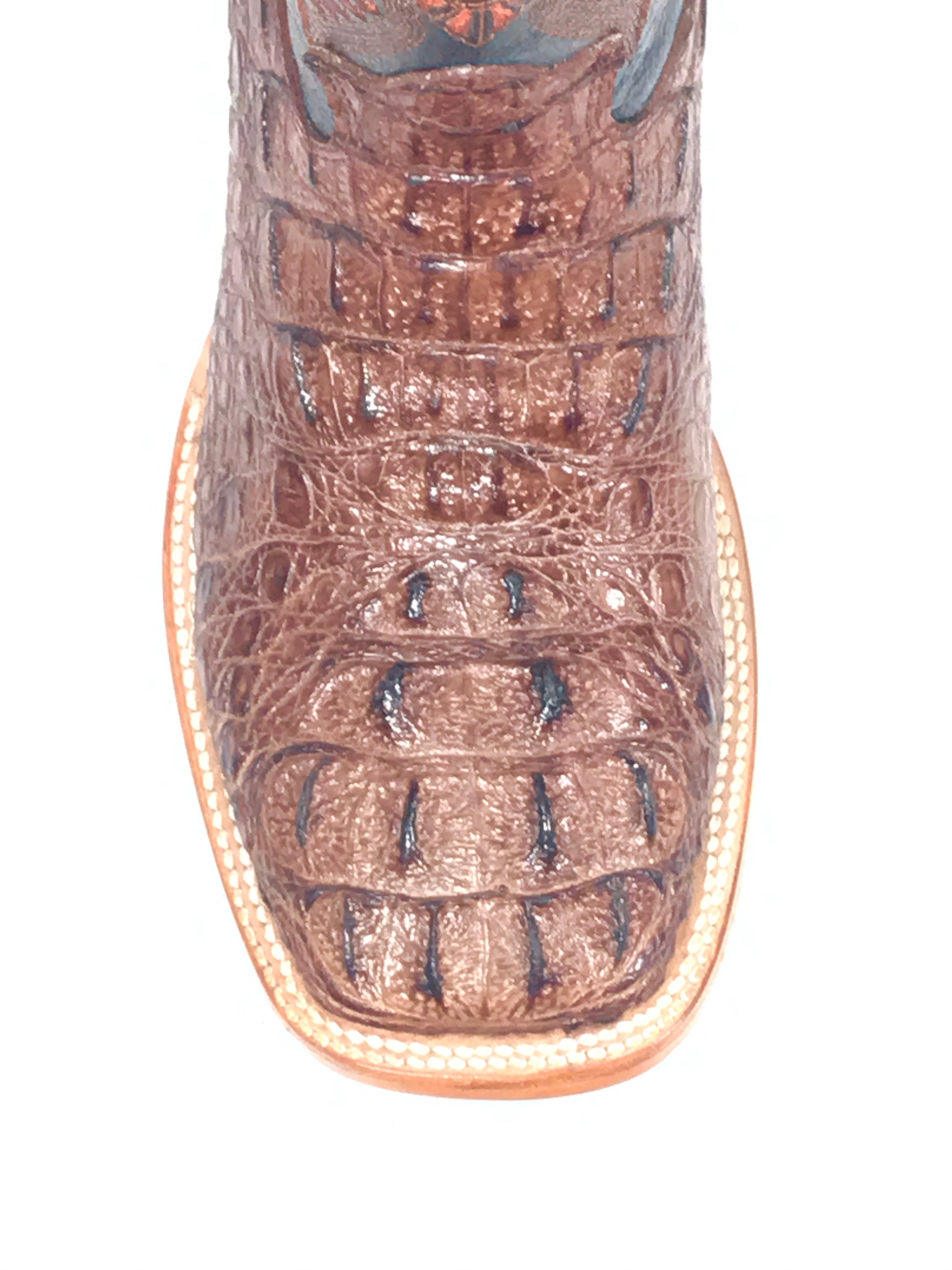 Botas de hombre coñac con estampado de cola media de cocodrilo